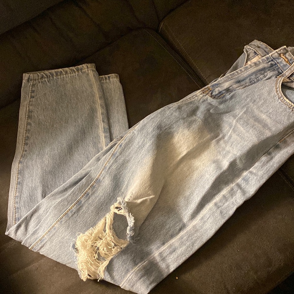 American Eagle women’s jeans